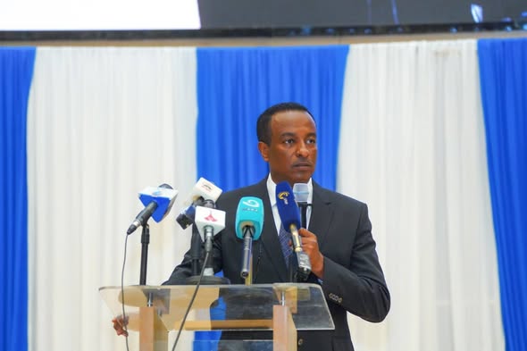 "Mootummaan Naannoo Oromiyaa Jijjiirama Qabsoo Sabaan Argame Gulantaa Itti Aanutti Ceesisuuf Waggoottan Shanan Darban Diinagdee,Barnootaafi Teeknoloojii Irratti Hojjechaa Ture." Obbo Shimallis Abdiisaa - Image 2