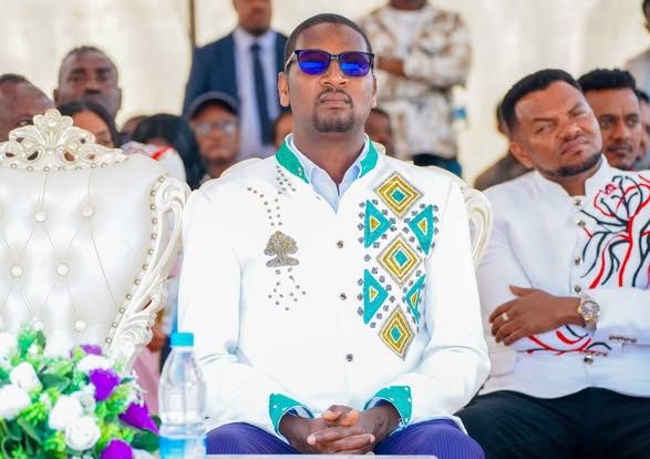 "The First Service Center (Masob) is narrowing the gap between the government and the people and increasing the satisfaction and trust of the people in the government." Mr. Awwal Abdi - Image 1