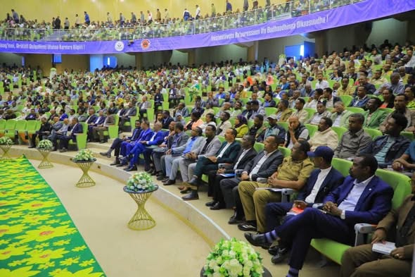 "Mootummaan Naannoo Oromiyaa Jijjiirama Qabsoo Sabaan Argame Gulantaa Itti Aanutti Ceesisuuf Waggoottan Shanan Darban Diinagdee,Barnootaafi Teeknoloojii Irratti Hojjechaa Ture." Obbo Shimallis Abdiisaa - Image 3