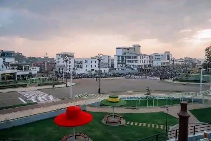 Magaalota Oromiyaa-giddugala misoomaa, hawata turiizimiifi tekinooloojii taasisuuf hojiilee hojjetamaa jiran - Image 11